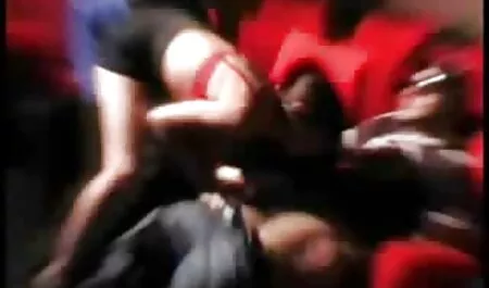 زوجين شابين هناك الكثير من الجنس افلام جنس ليبي في سن المراهقة