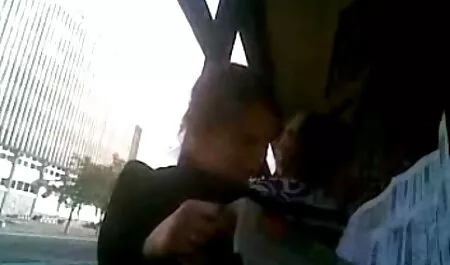 في نفس السرير مع افلام سكس مجاني مترجم صديق سيده