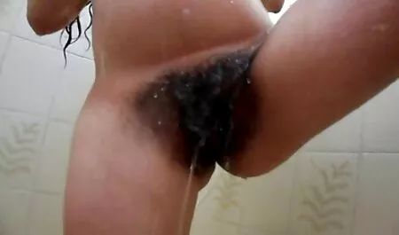 هرع العم لجذب الشباب افلام سكس رومانسيه فرنسيه إلى القطع والخداع.