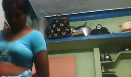 الفتاة افلام ساكس عربي الروسية يريد أن يمارس الجنس في الحمار.