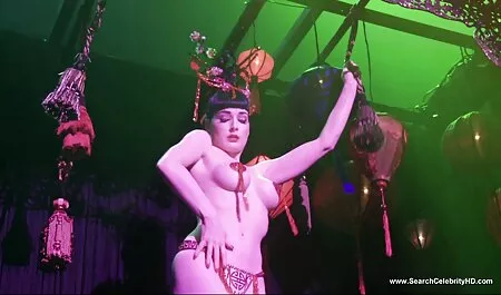 أسود افلام جنس استرالي مع جذع كبير باستخدام الأبيض