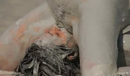 الملابس موقع افلام سكس مترجم عربي الممزقة والجنس والحب