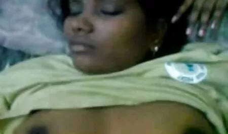 فتاة منقاد ، افلام سكس اجنبي جنس والتشبث رجل صعب.