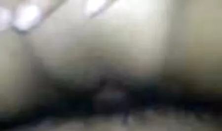 فتاة جميلة افلام جنس نار الجنس في سيارة أجرة