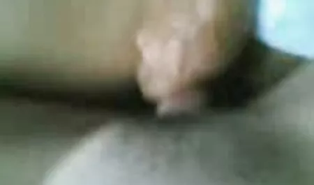 امرأة ذات شعر مقاطع سكس افلام مصرية أبيض تجعل رجلا لطيفا بقضيب صغير.