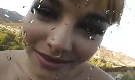 فتاة فلم جنس سكس مقتنعة لكسب المال