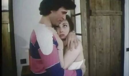 لا يهدأ في سن المراهقة الحب شعر فلم جنس عربي
