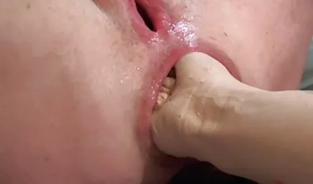 في الصباح ، أريد حقا ممارسة فلم طويل جنس الحب.