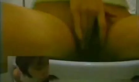 اثنين من افلام جنسيه sex الحلمات التراخودروم