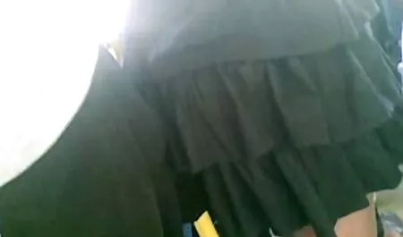 أحمر الشعر يظهر كيفية ممارسة افلام فرنسي جنس العادة السرية.